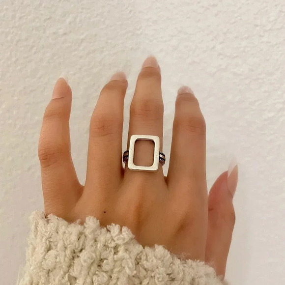 925 Sterling Silver Chunky Ring Rectangle Geometric Minimalist Ring - Picture 3 of 6